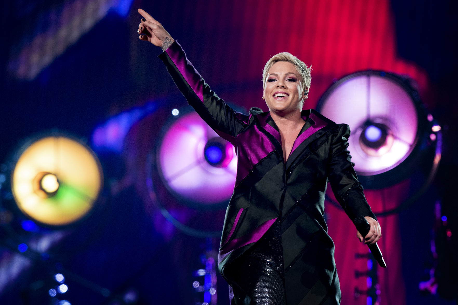 Pink in Lincoln, 3/6/18